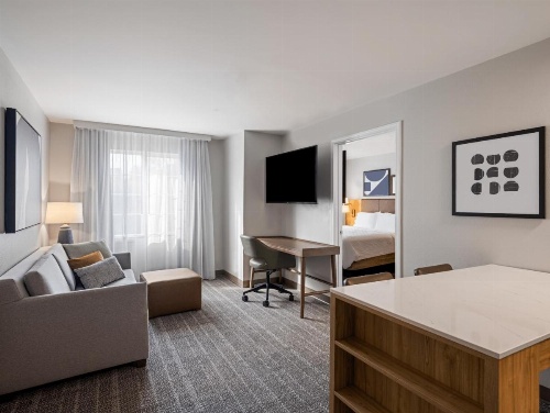 Staybridge Suites Rochester University image 5